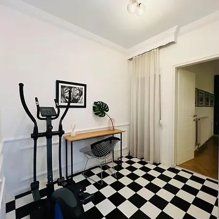 Redstripes Apartment Thessaloniki Exterior photo